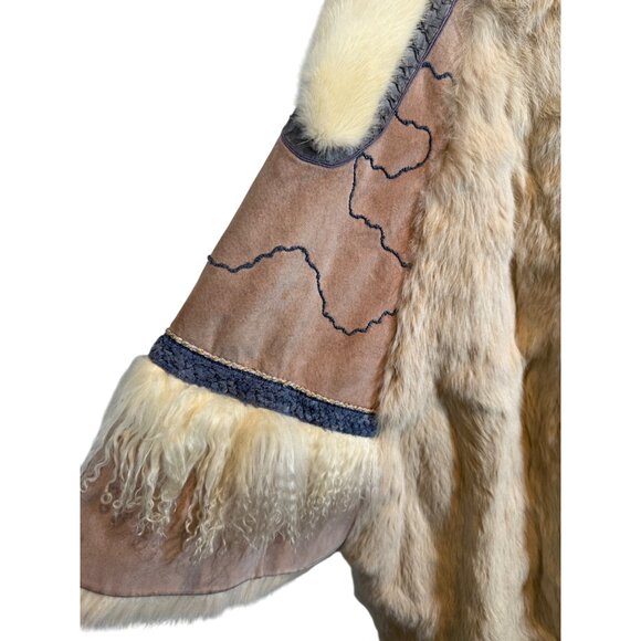 Vtg. Vera Pelliccia Rabbit Fur Suede Boho Poncho Artistic Embroidery RARE - Picture 12 of 16
